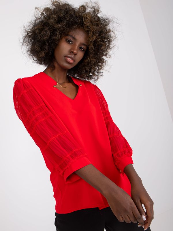 Fashionhunters Red formal blouse with V-neck