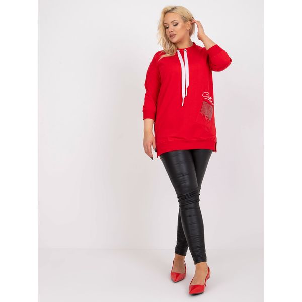 Fashionhunters Red plus size cotton tunic with an appliqué