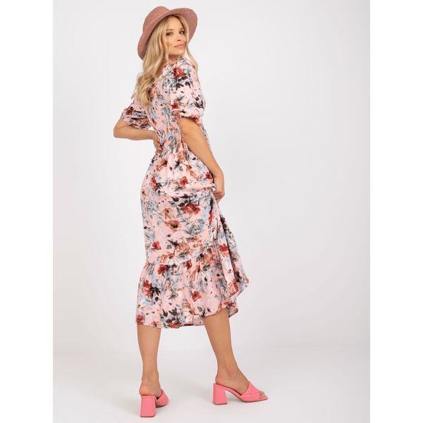 Fashionhunters RUE PARIS pink midi dress with a floral pattern
