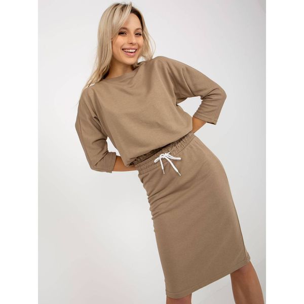 Fashionhunters Savina women's dark beige basic set with a skirt