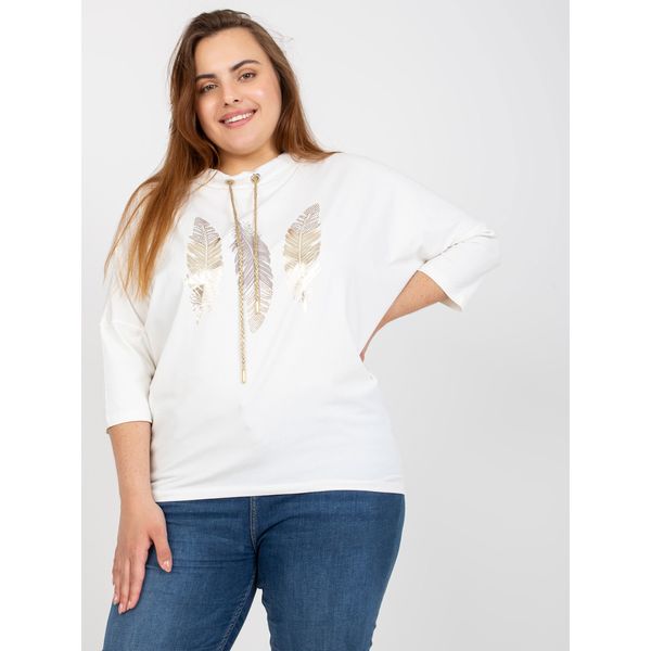 Fashionhunters White cotton plus size blouse with an applique