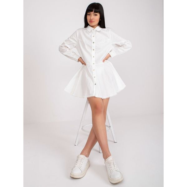 Fashionhunters White shirt dress with long sleeves