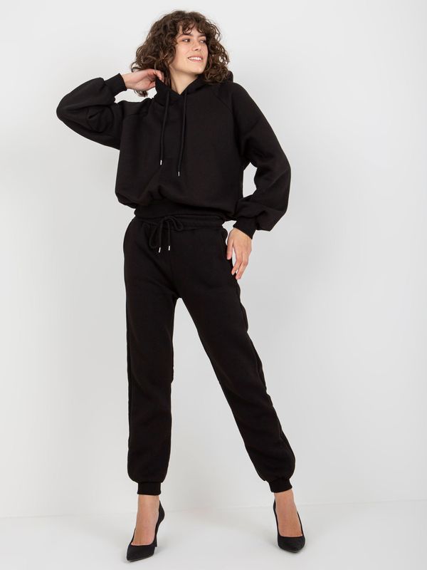 Fashionhunters Women's Basic Tracksuit - Black