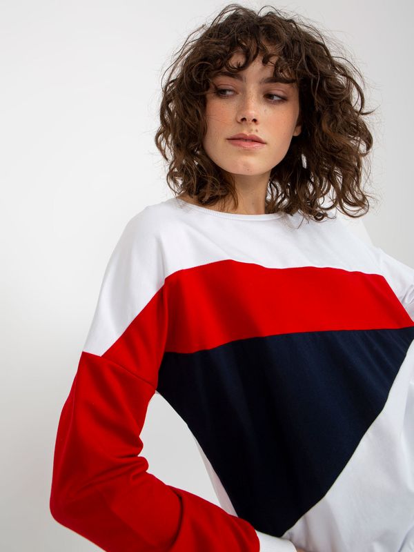 Fashionhunters Women's basic white-red hoodless sweatshirt