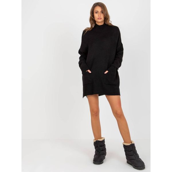 Fashionhunters Women's black oversized turtleneck sweater