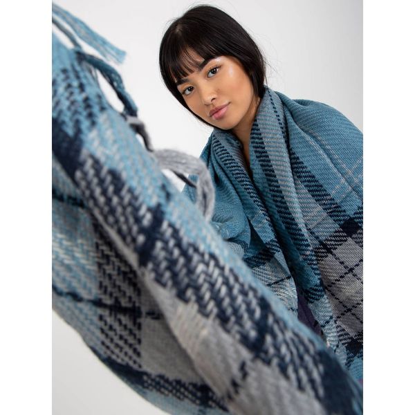 Fashionhunters Women's blue scarf with tassels