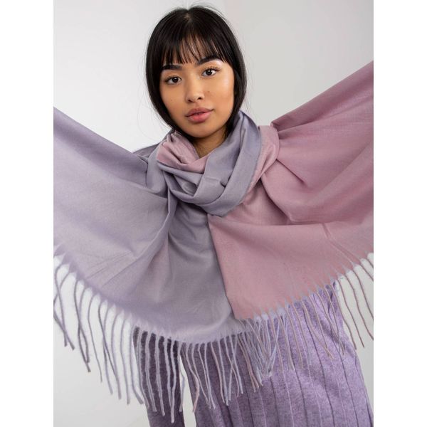 Fashionhunters Women's light purple plain scarf with viscose