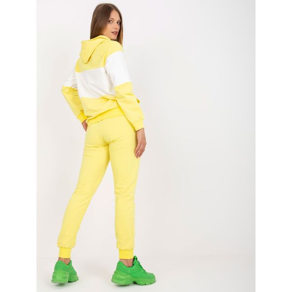 Fashionhunters Yellow and green tracksuit set with a hoodie