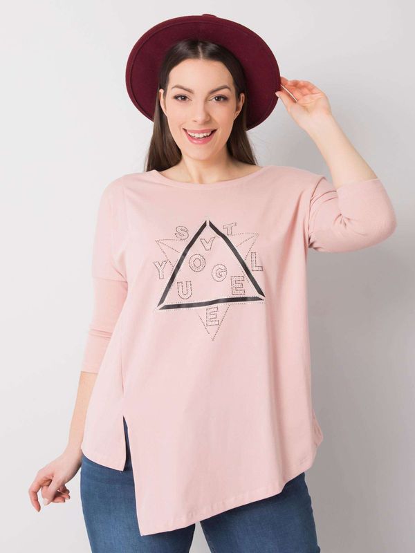 Fashionhunters Zgaszona różowa asymetryczna bluzka plus size