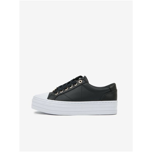 Guess Black Women's Leather Sneakers on Guess Platform - Women