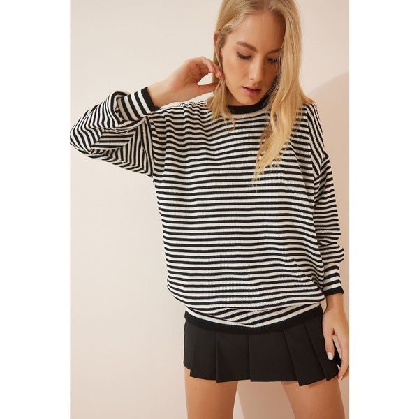 Happiness İstanbul Happiness İstanbul Women's Black White Striped Knitwear Sweater