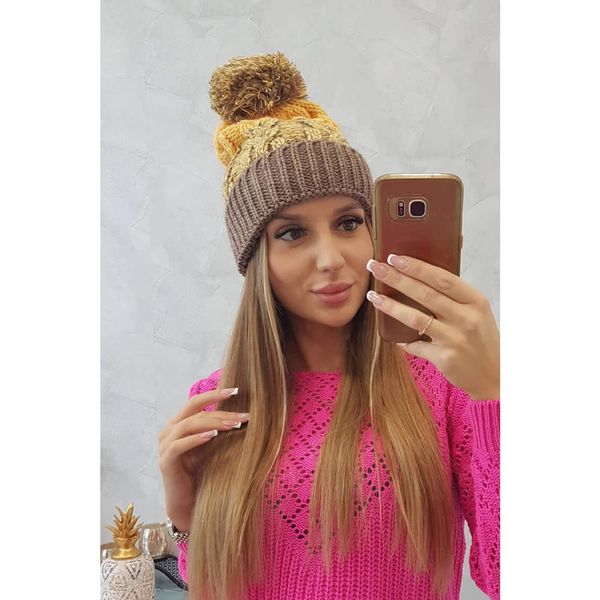 Kesi Cap with a pompom Abigail K326 cappuccino+yellow