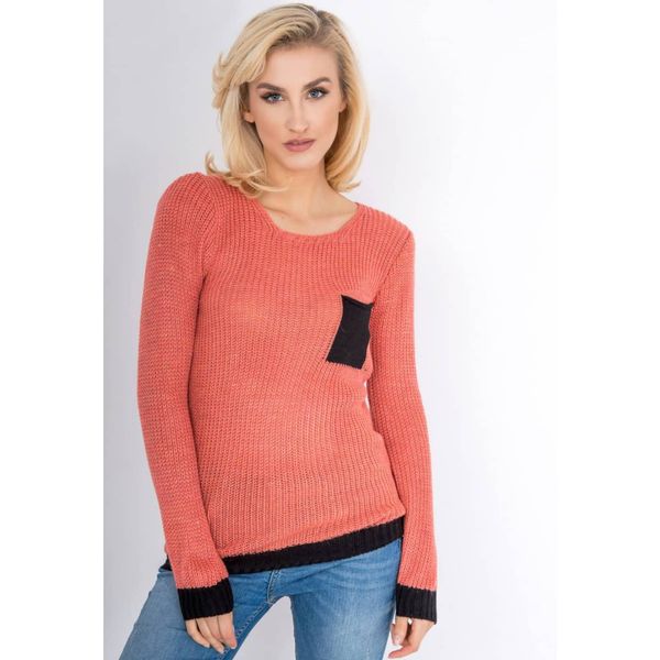 Kesi Comfortable women's sweater with pocket - orange,