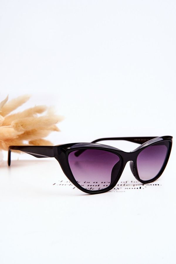 Kesi Fashion Sunglasses Cat Eye V090169 Black Gradient Purple