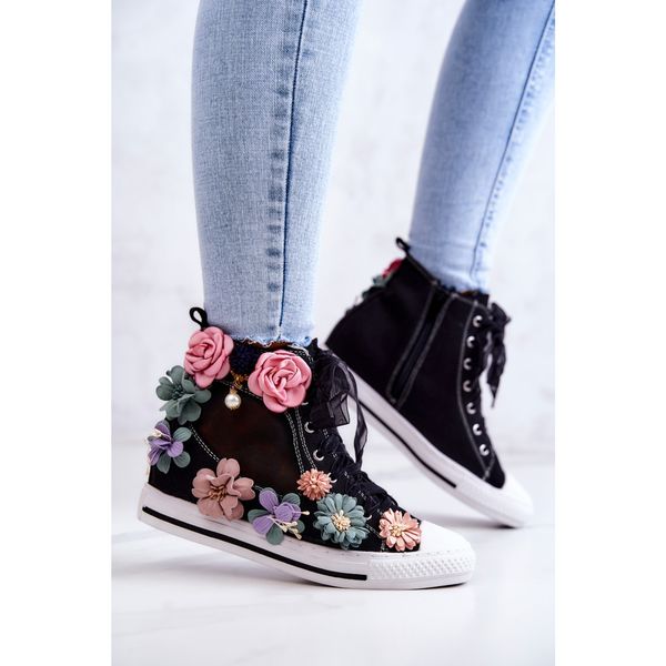 Kesi High-top Sneakers with Flowers Black Sellin