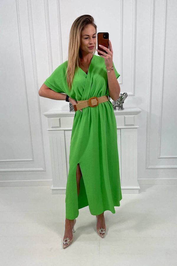 Kesi Long dress with a decorative belt of light green color