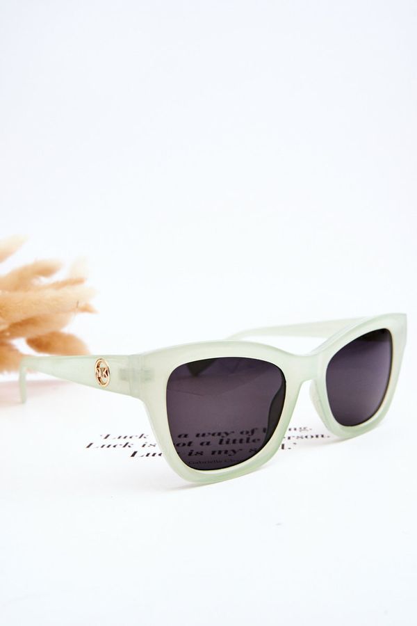 Kesi Women's Classic Sunglasses M2390 Green