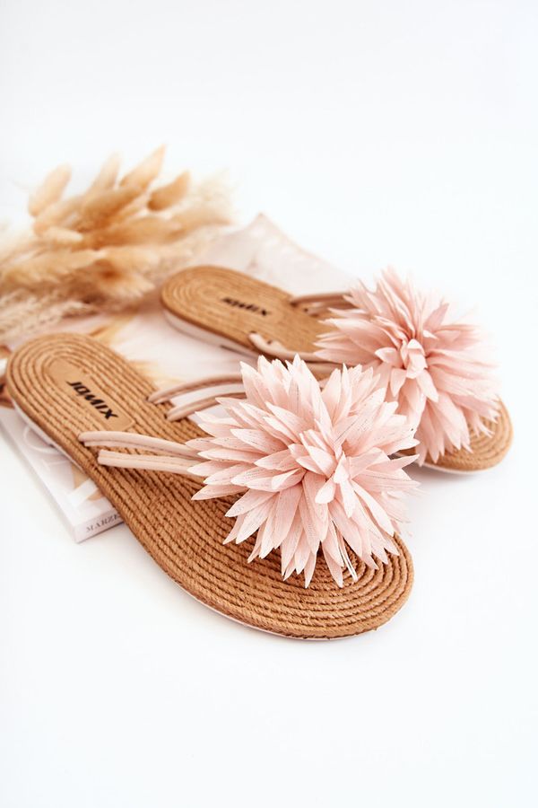 Kesi Women's flip-flops with fabric ornament light pink Eviana