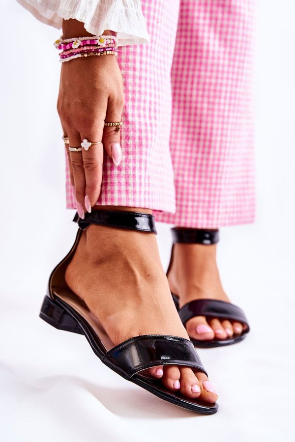 Kesi Women's Lacquered Sandals Black Shanley