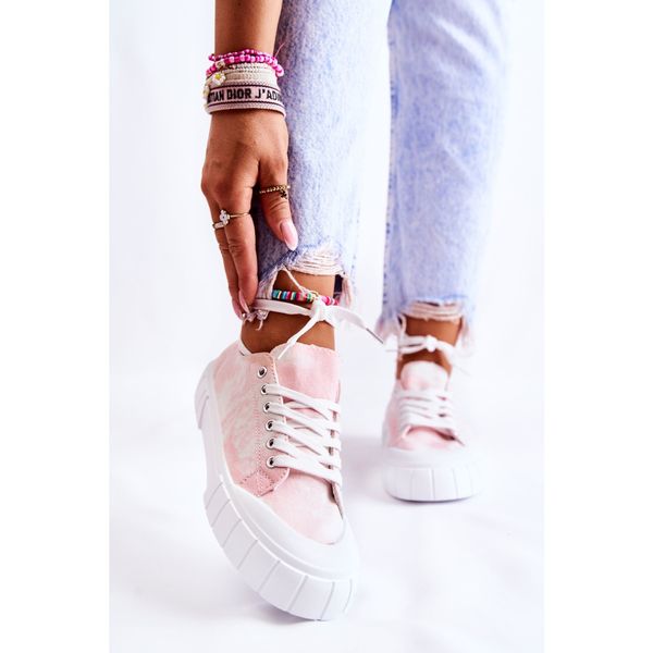 Kesi Women's Sneakers On The Platform Pink Comes