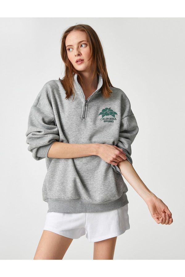 Koton Koton Half Zipper Sweatshirt Embroidery Detail