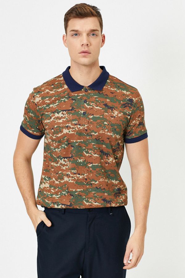 Koton Koton Męski brązowy kamuflaż Wzorzysty T-shirt z dekoltem polo