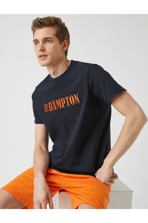 Koton Koton Regular Fit Embroidered T-Shirt