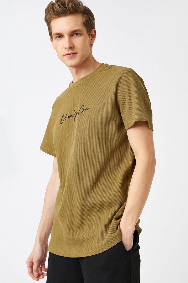 Koton Koton Relax Fit Embroidered T-Shirt