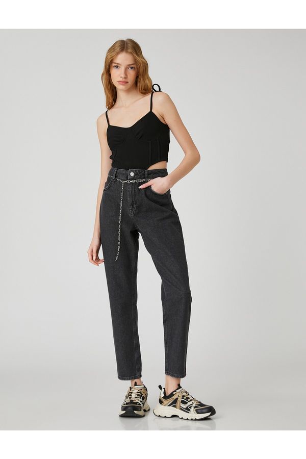 Koton Koton Relaxed Fit Slim Leg Chained Jeans Mom Jeans