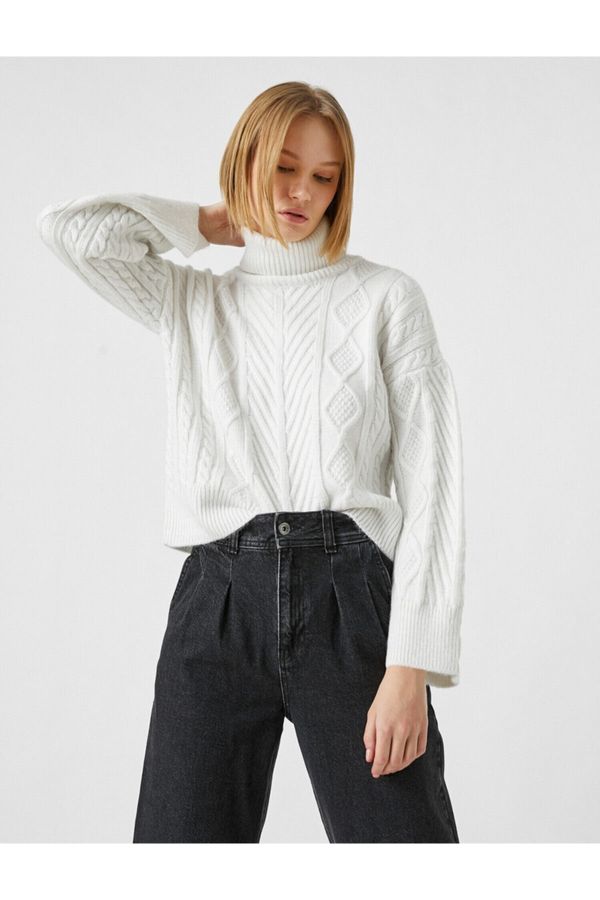 Koton Koton Sweater - Ecru - Regular fit
