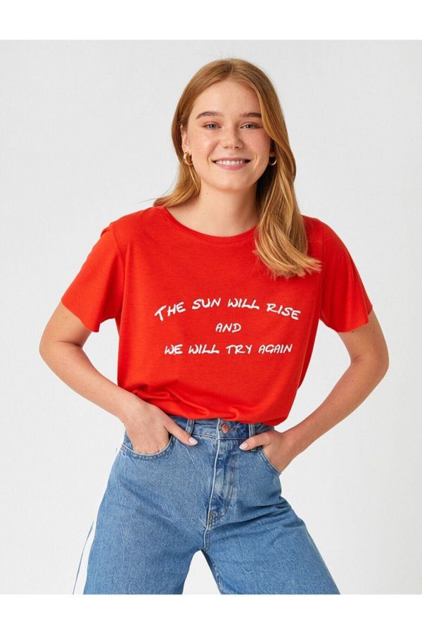 Koton Koton T-Shirt - Red - Regular fit