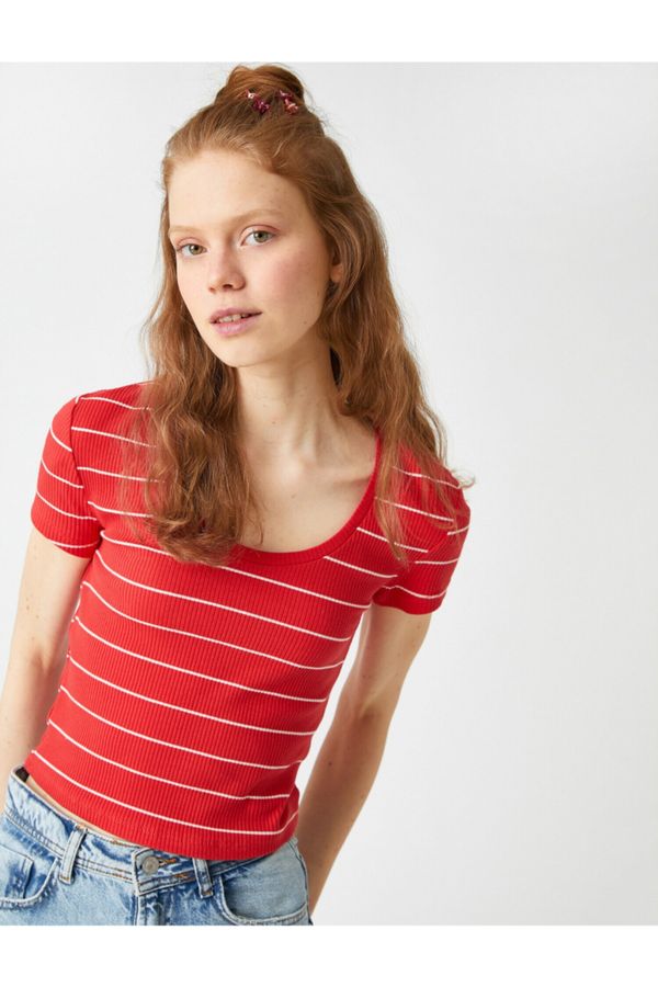 Koton Koton T-Shirt - Red - Slim fit