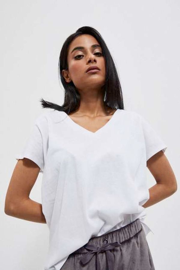 Moodo Cotton blouse with V-neck