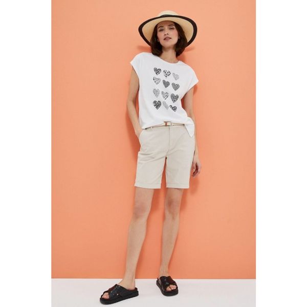 Moodo Cotton shorts with a belt - beige