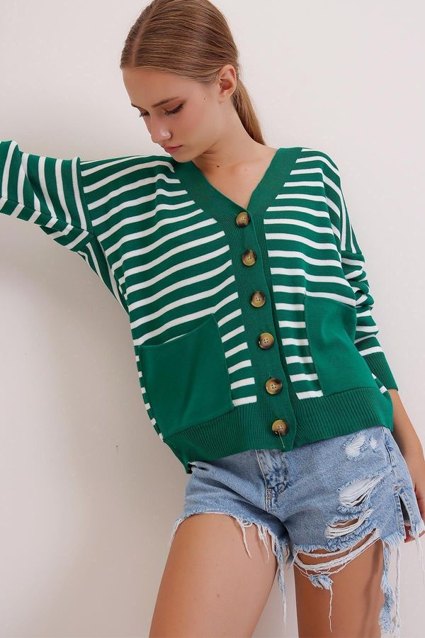 Trend Alaçatı Stili Trend Alaçatı Stili Cardigan - Green - Relaxed fit