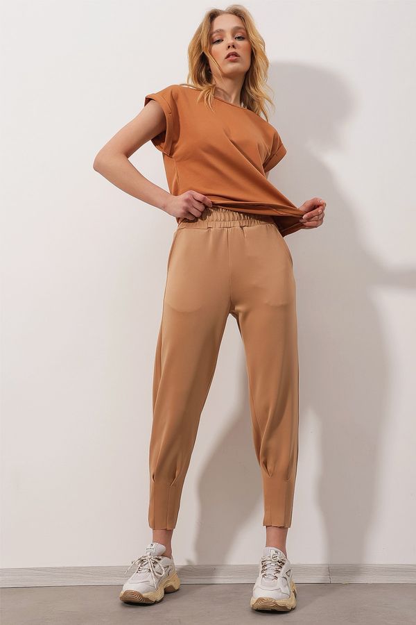 Trend Alaçatı Stili Trend Alaçatı Stili Pants - Brown - Carrot pants