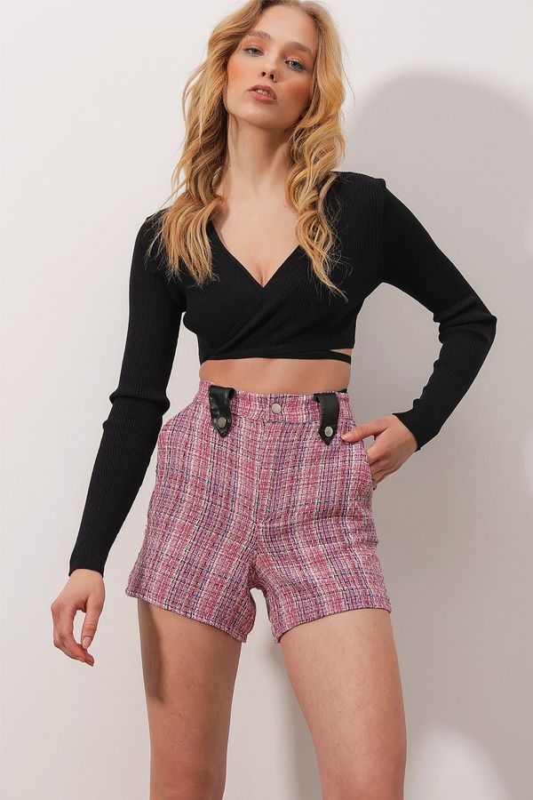 Trend Alaçatı Stili Trend Alaçatı Stili Shorts - Pink - Normal Waist