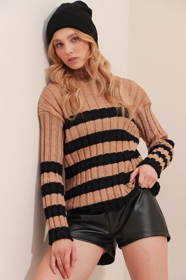 Trend Alaçatı Stili Trend Alaçatı Stili Sweater - Brown - Regular fit