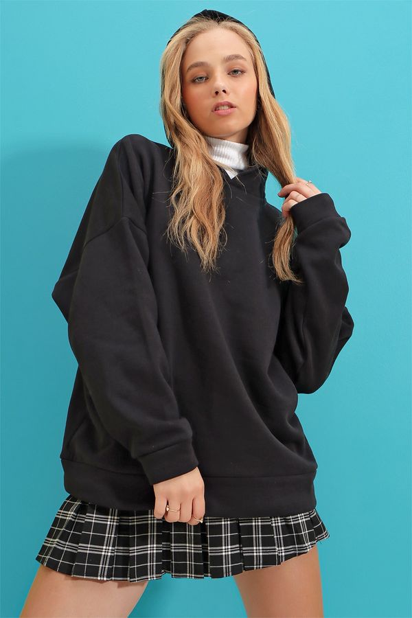 Trend Alaçatı Stili Trend Alaçatı Stili Sweatshirt - Black - Oversize
