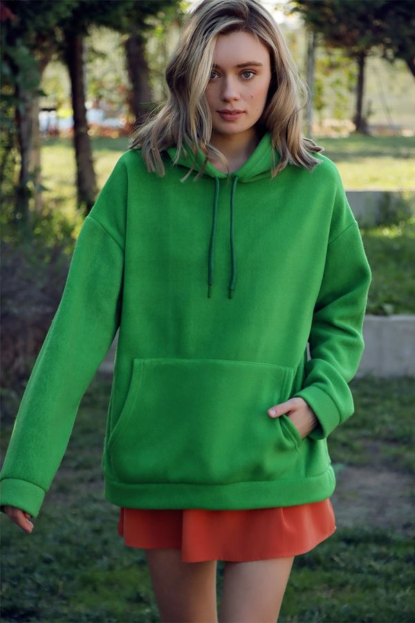 Trend Alaçatı Stili Trend Alaçatı Stili Sweatshirt - Green - Relaxed