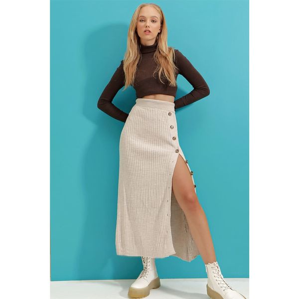 Trend Alaçatı Stili Trend Alaçatı Stili Women's Beige Button Detailed Knitwear Skirt