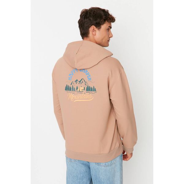 Trendyol Trendyol Beige Men's Relaxed Fit Hooded Printed Long Sleeve Kangaroo Pocket Sweatshirt