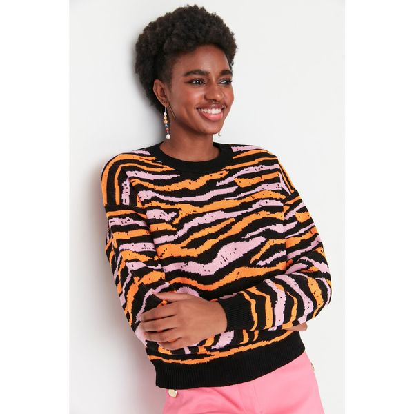 Trendyol Trendyol Black Animal Patterned Knitwear Sweater
