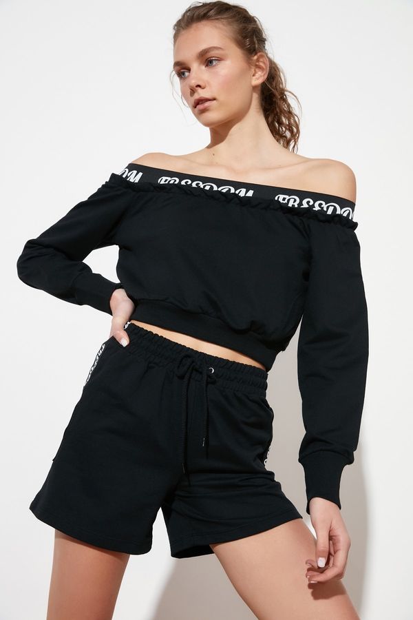 Trendyol Trendyol Black Carmen Collar Bottom-Top Drużyna sportowa