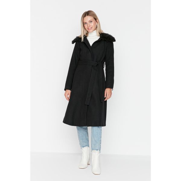 Trendyol Trendyol Black Collar Furry Belted Long Coat