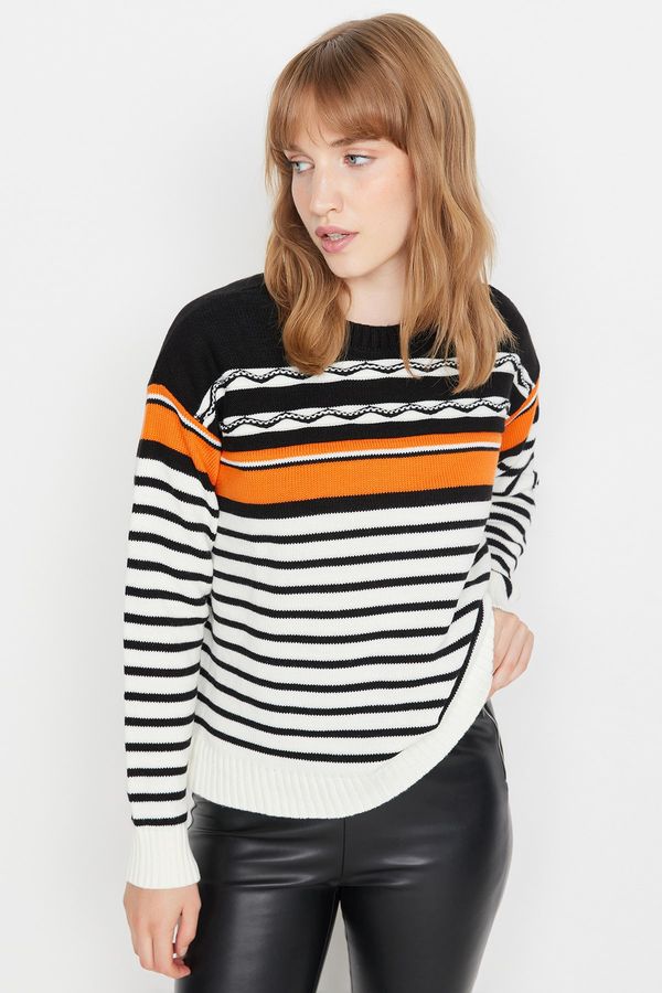 Trendyol Trendyol Black Color Block Oversize Knitwear Sweater