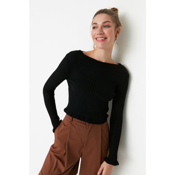 Trendyol Trendyol Black Crop Ruffle Detailed Knitwear Sweater