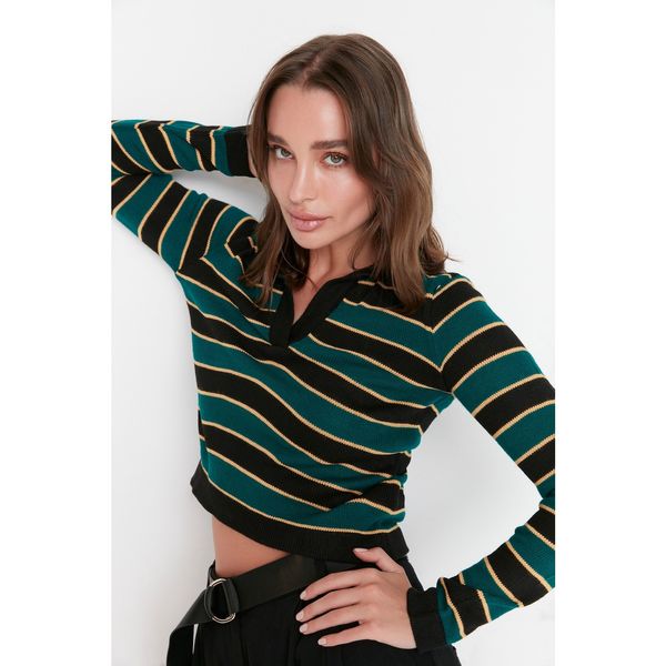 Trendyol Trendyol Black Crop Striped Knitwear Sweater
