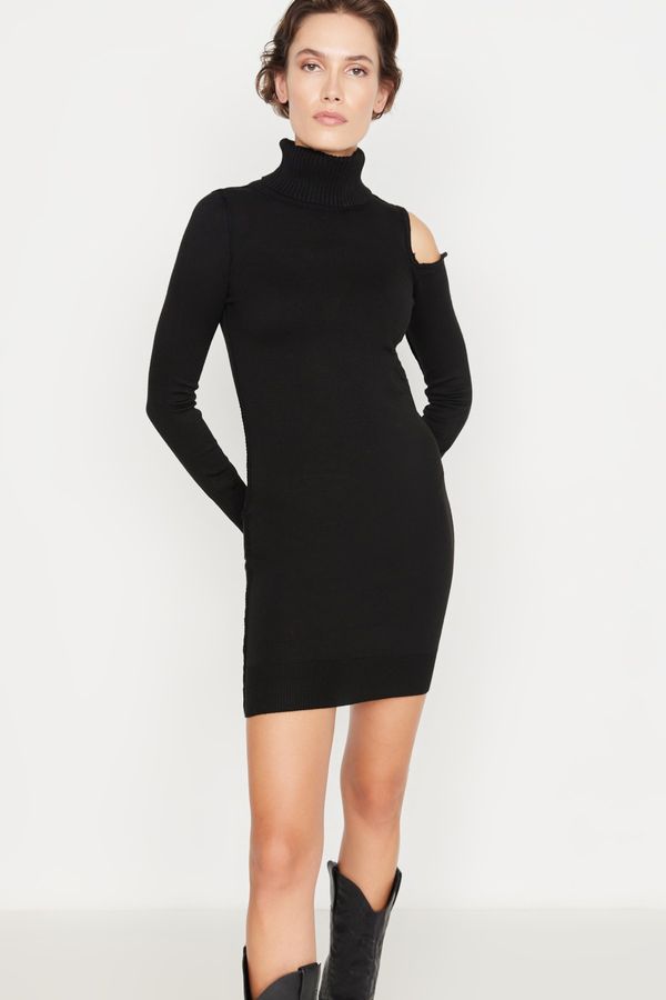 Trendyol Trendyol Black CutOut Detailed Knitwear Dress