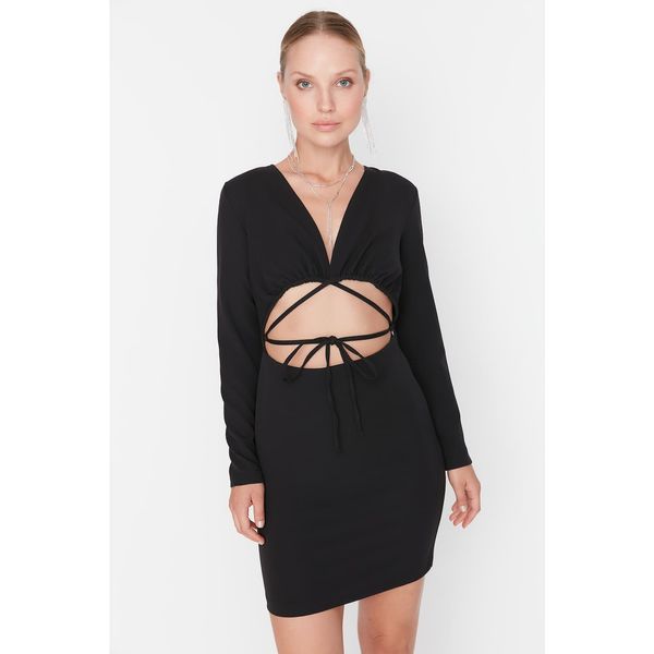 Trendyol Trendyol Black Decollete Detailed Dress